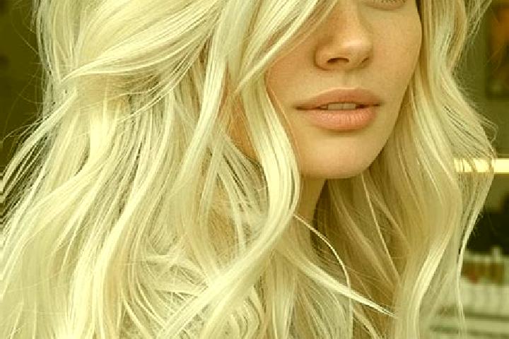 Nora, 26, a platinum blonde dark-eyed middle eastern companion based in La Manzanilla de la Paz. Offering 69, Dinner Date, Duos, Overnight, Tantra. Available...