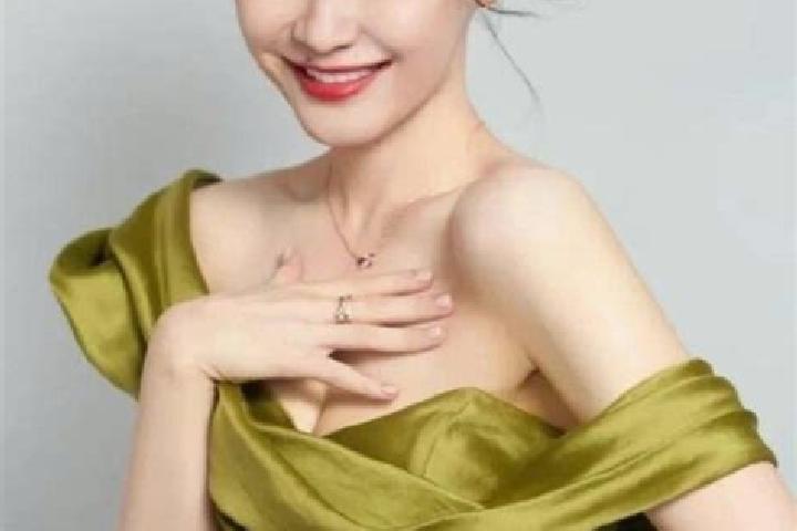 Nora, 26 — Escort in Jinjing, China