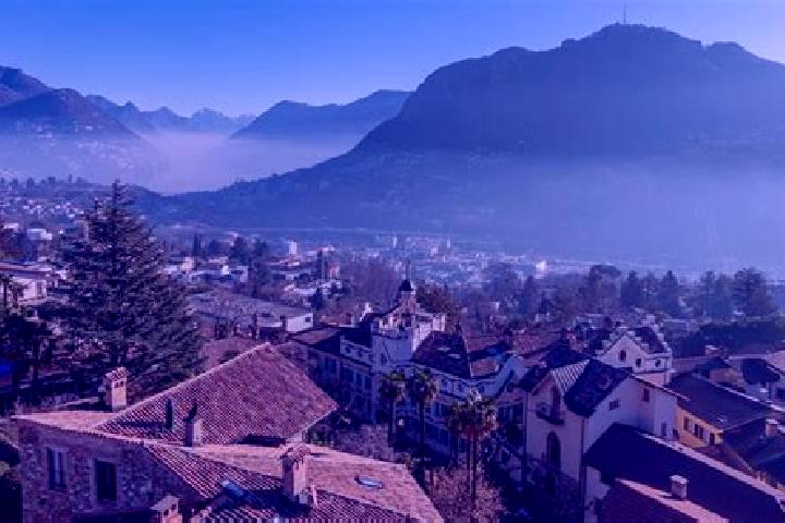 Nora, 26 — Escort in Montagnola, Switzerland