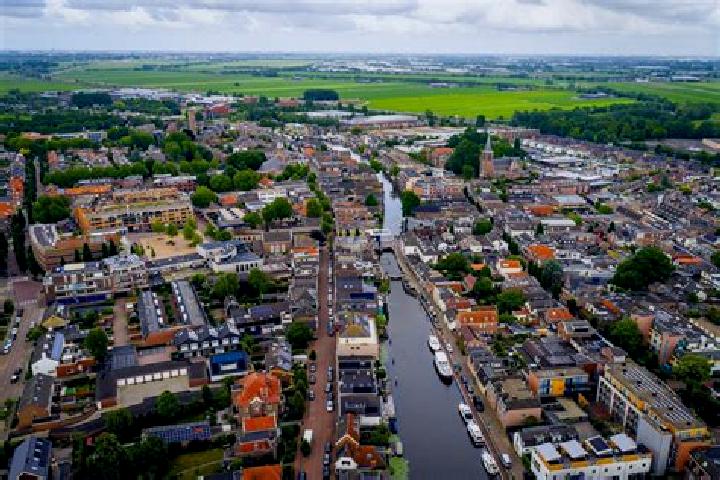 Nora, 26 — Escort in Nieuwerbrug aan den Rijn, Netherlands