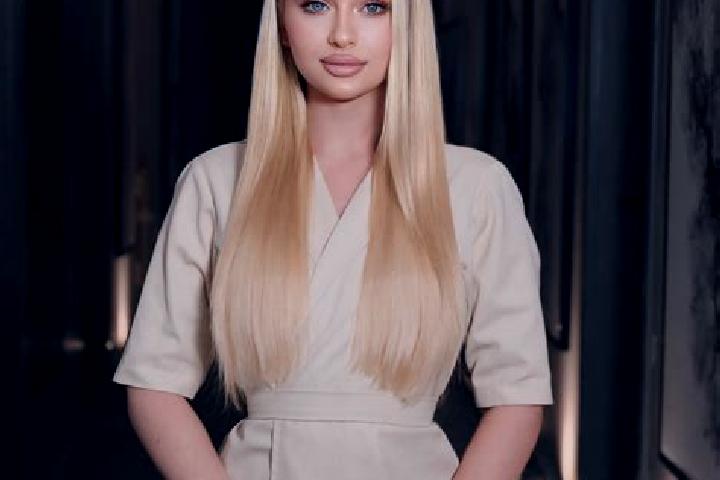 Nora, 27, a blonde brown-eyed european companion based in Coronel Dorrego. Offering Striptease, Couples, Tantra, Erotic Massage, Duos. Available for incall a...
