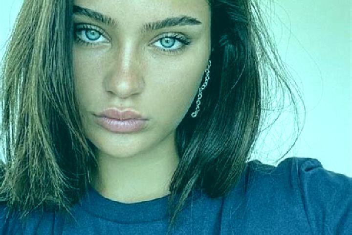 Nora, 27, a brunette dark-eyed indian companion based in Saint-Maurice. Offering GFE, Striptease, A-Level, Girlfriend Experience. Available for incall and ou...