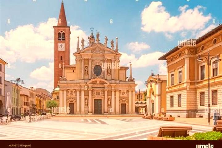 Nora, 27 — Escort in Busto Arsizio, Italy