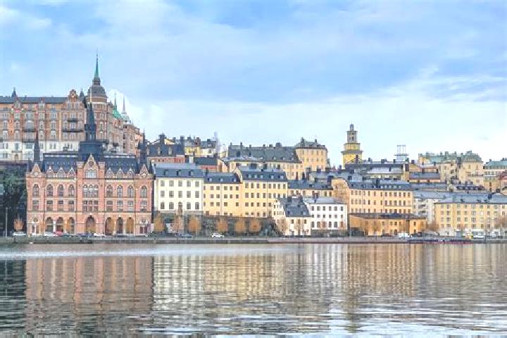 Nora, 27 — Escort in Jaevre, Sweden