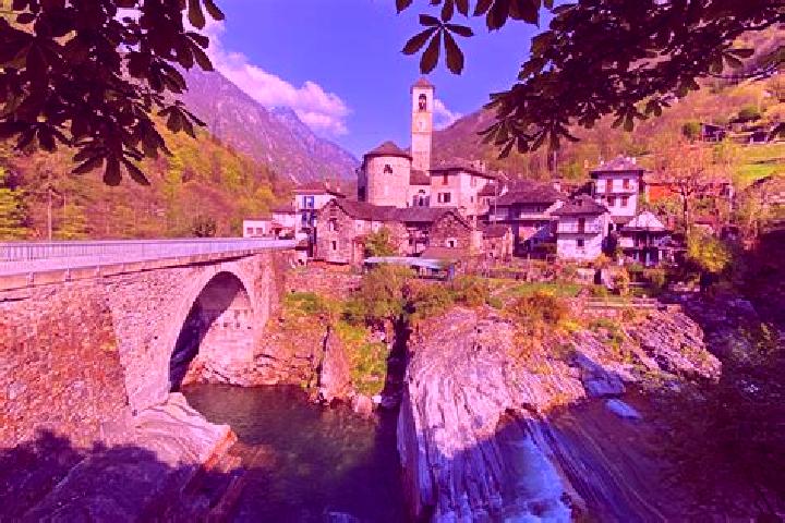 Nora, 27 — Escort in Lavertezzo, Switzerland
