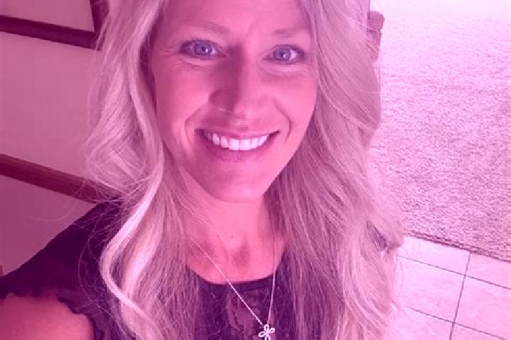 Nora, 27 — Escort in North Lakeport, United States