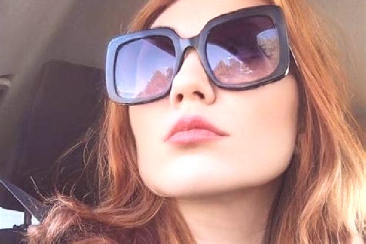 Nora, 27 — Escort in Paunesti, Romania