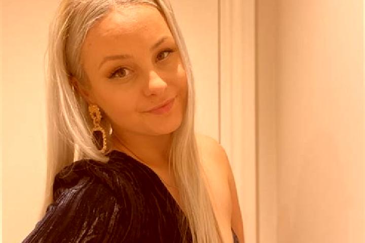 Nora, 27 — Escort in Stanion, United Kingdom