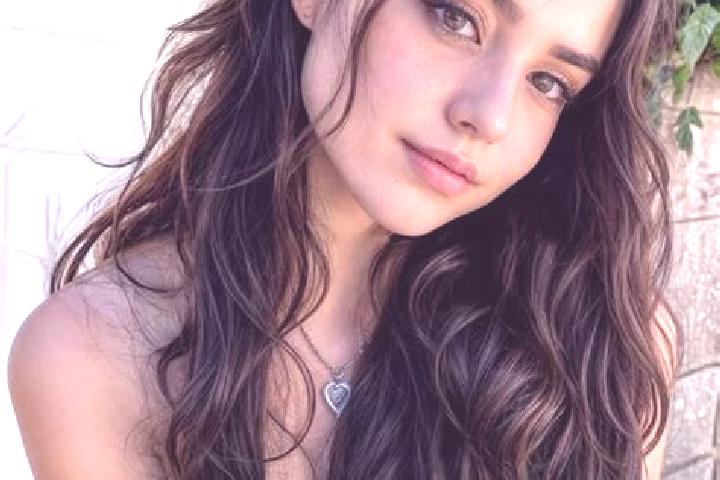 Nora, 28, a brunette hazel-eyed european companion based in Jetalsar. Offering Roleplay, Dinner Date, Striptease. Available for incall and outcall, day and e...