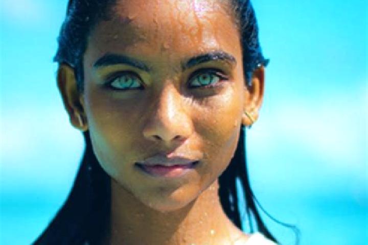 Nora, 28, a chestnut blue-eyed indian companion based in Riviere-Bleue. Offering Party Girl, OWO, 69, Couples. Available for incall and outcall, overnight bo...