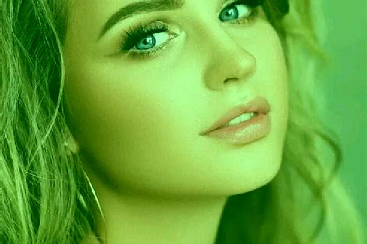 Nora, 28, a dark blonde blue-eyed indian companion based in Al Mutayrifi. Offering Prostate Massage, Roleplay, CIM, Dinner Date. Available for incall and out...
