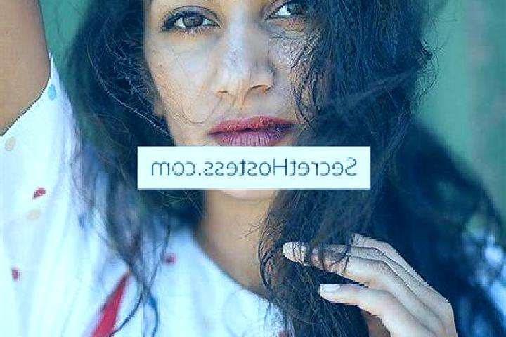 Nora, 28, a red dark-eyed indian companion based in Villers-Saint-Frambourg. Offering Party Girl, A-Level, GFE, Prostate Massage. Available for incall and ou...