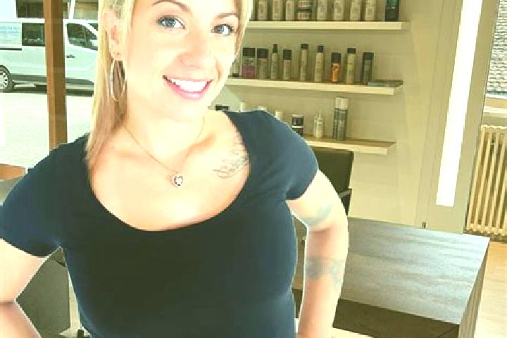 Nora, 28 — Escort in Bonstetten, Germany