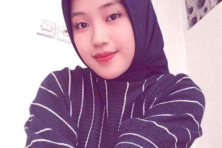 Nora, 28 — Escort in Cimaragas, Indonesia