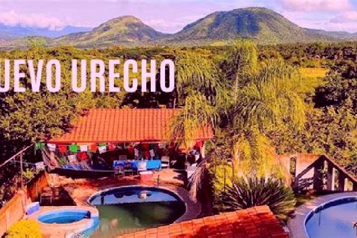 Nora, 28 — Escort in Nuevo Urecho, Mexico