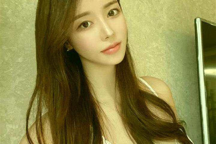 Nora, 28 — Escort in Pengdian, China