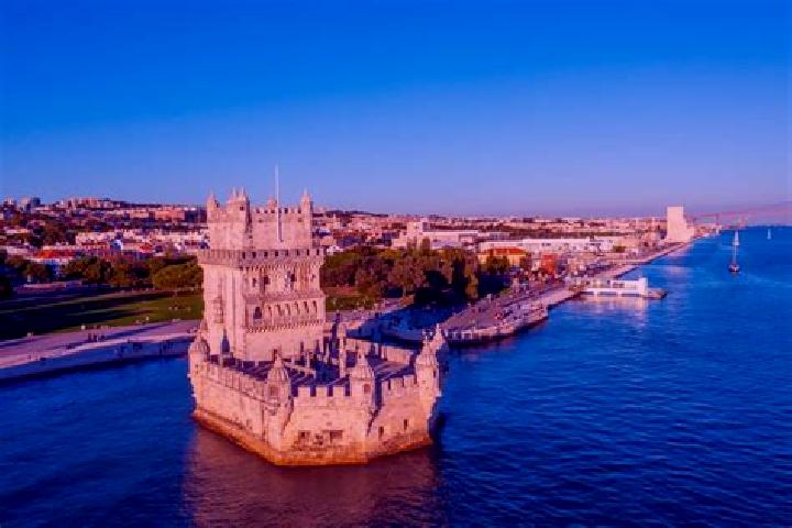 Nora, 28 — Escort in Santa Maria de Belem, Portugal