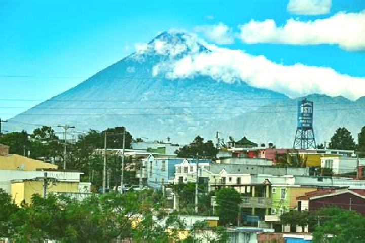 Nora, 28 — Escort in Villa Nueva, Guatemala