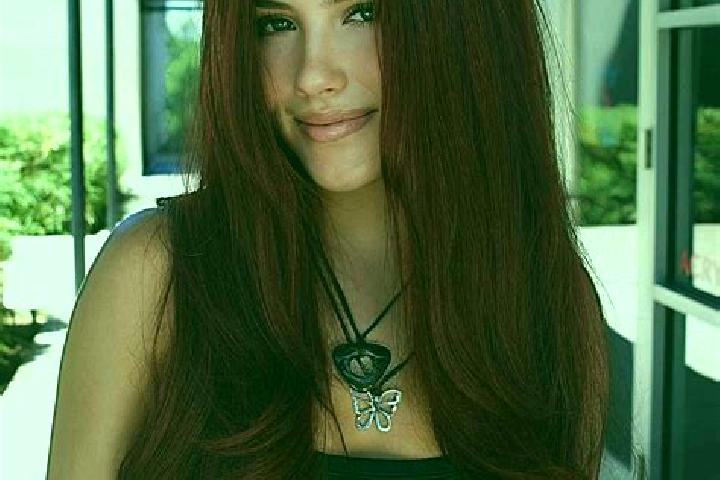 Nora, 29, a auburn brown-eyed asian companion based in Ophoven. Offering OWO, Couples, Erotic Massage, Girlfriend Experience. Available for incall and outcal...