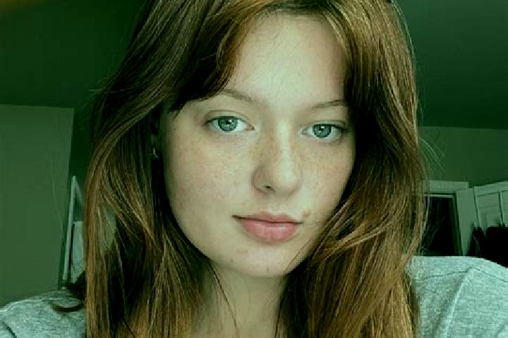 Nora, 29, a auburn grey-eyed caucasian companion based in Sakaki. Offering A-Level, Overnight, GFE. Available for incall and outcall, overnight bookings avai...