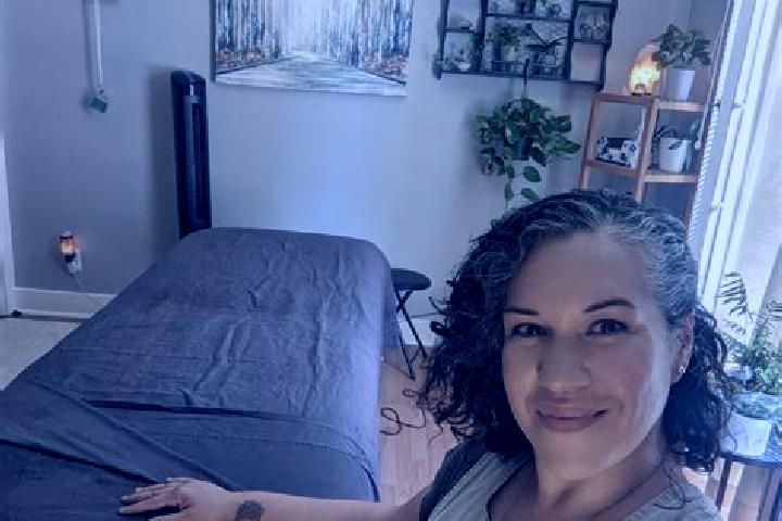Nora, 29, a black grey-eyed ebony companion based in Sedillo. Offering Deep French Kissing, Travel Companion, Tantra, Girlfriend Experience, CIM. Available f...