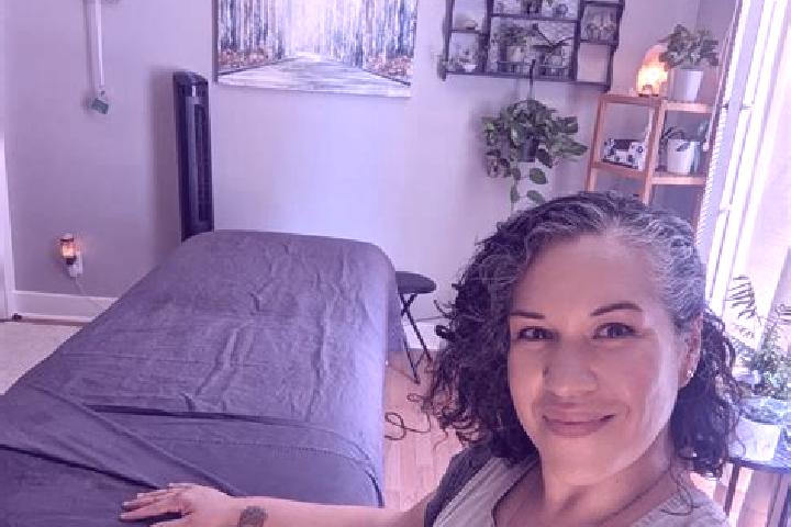 Nora, 29, a brunette grey-eyed indian companion based in Plan de Chorcha. Offering Erotic Massage, Massage, Couples. Available for incall and outcall, overni...