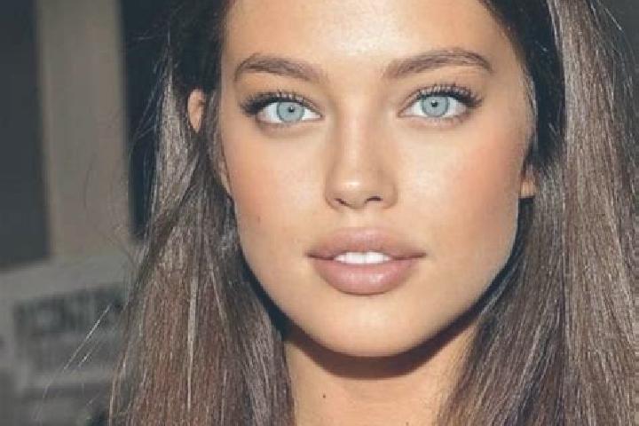 Nora, 29, a chestnut blue-eyed mediterranean companion based in Sao Joao. Offering Domination, A-Level, Girlfriend Experience, GFE, OWO. Available for incall...