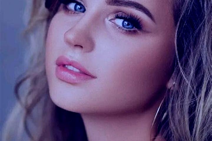 Nora, 29, a dark blonde blue-eyed middle eastern companion based in Capangombe. Offering Massage, Dinner Date, OWO, GFE. Available for incall and outcall, da...