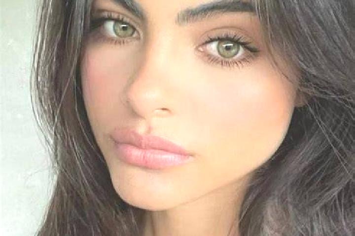 Nora, 29, a dark blonde dark-eyed indian companion based in Mekarasih. Offering Tantra, 69, Couples. Available for incall and outcall, day and evening dates.