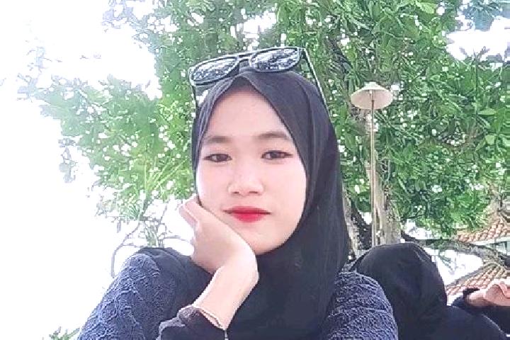 Nora, 29 — Escort in Cilegong, Indonesia