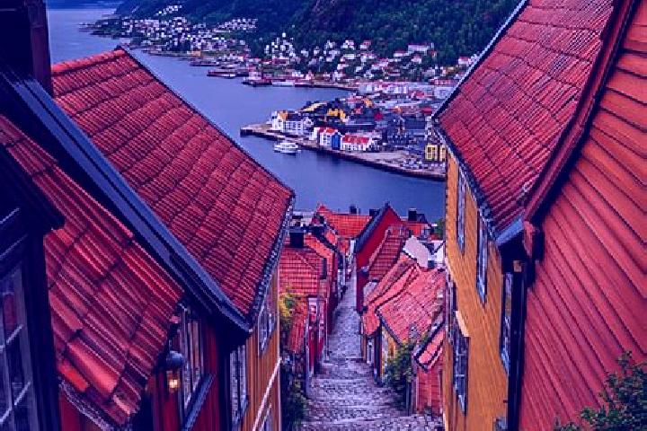 Nora, 29 — Escort in Jordtveit, Norway