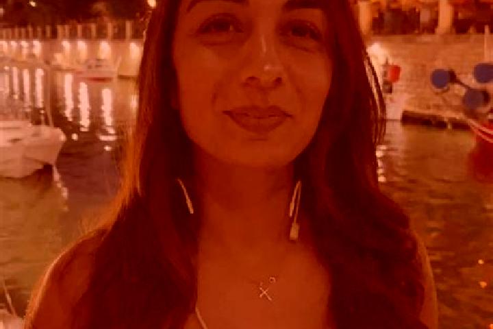 Nora, 29 — Escort in Lefkimmi, Greece