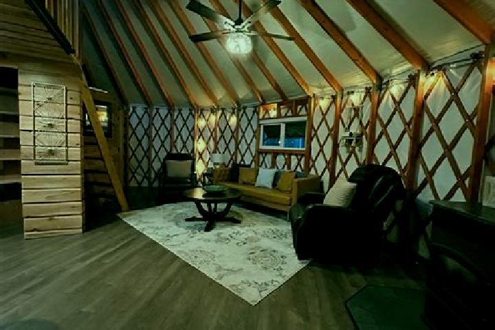 Nora, 29 — Escort in Mesker-Yurt, Russia