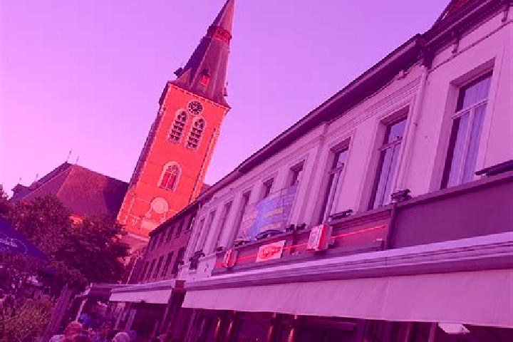 Nora, 29 — Escort in Neeroeteren, Belgium
