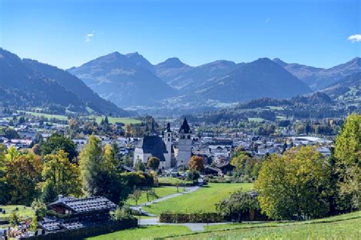 Nora, 29 — Escort in Ottenthal, Austria