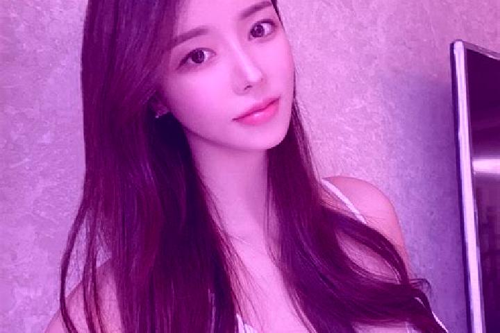 Nora, 29 — Escort in Shaogongzhuang, China