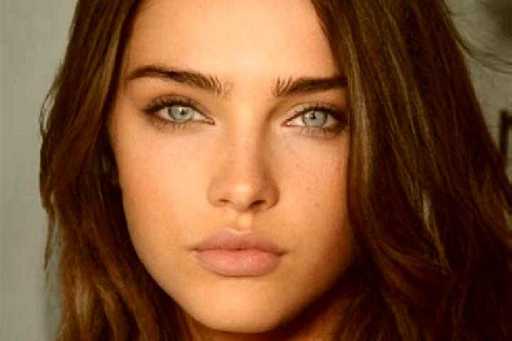 Nora, 30, a brunette blue-eyed middle eastern companion based in Kozacha Lopan. Offering Erotic Massage, A-Level, Striptease. Available for incall and outcal...