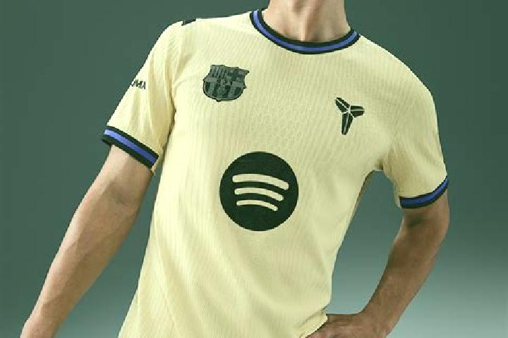 Nora, 30 — Escort in Barcea, Romania