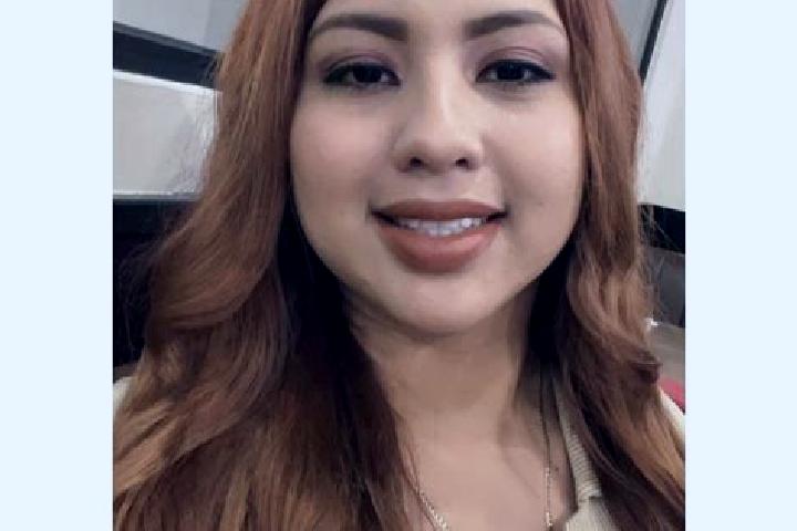 Nora, 30 — Escort in Beltran, Argentina