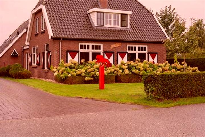 Nora, 30 — Escort in Hoge Enk, Netherlands