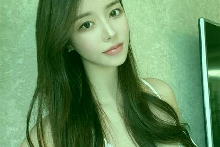 Nora, 30 — Escort in Jiajuedibu, China