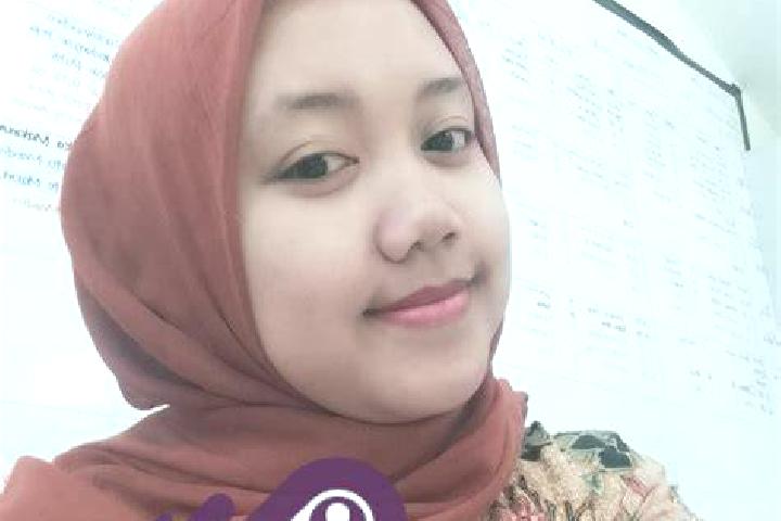 Nora, 30 — Escort in Sukoanyar, Indonesia