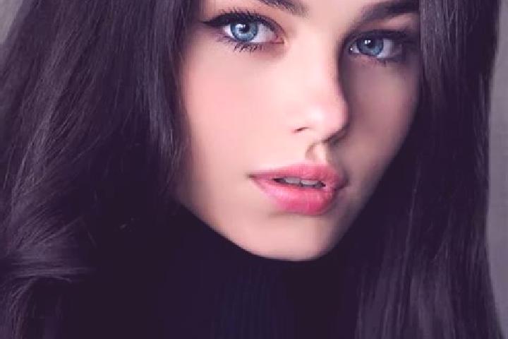 Nora, 31, a brunette blue-eyed slavic companion based in Durtal. Offering OWO, Couples, Tantra, Erotic Massage, Duos. Available for incall and outcall, day a...