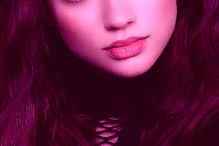 Nora, 31, a brunette dark-eyed middle eastern companion based in Wade. Offering GFE, CIM, Party Girl. Available for incall and outcall, day and evening dates.