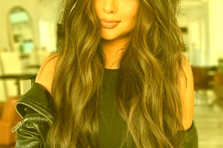 Nora, 31, a brunette dark-eyed mixed companion based in Elche. Offering 69, Deep French Kissing, Overnight, Party Girl. Available for incall and outcall, day...
