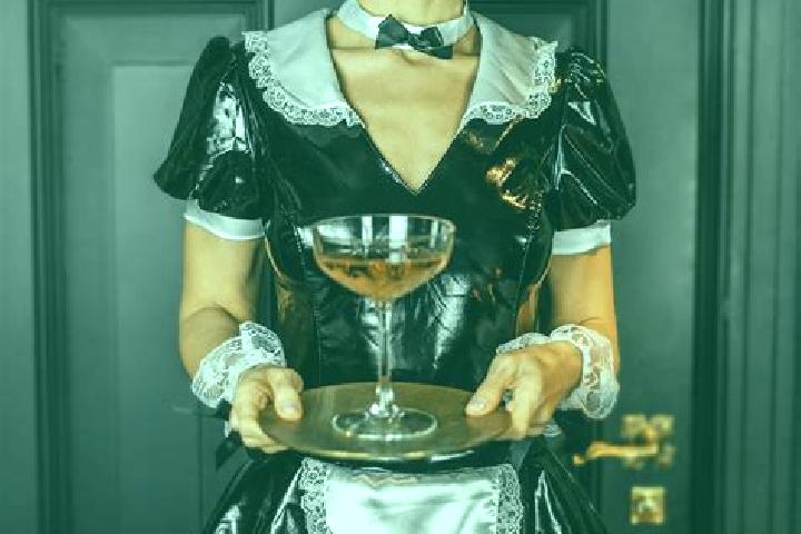 Nora, 31, a chestnut amber-eyed caucasian companion based in Parakoila. Offering Dinner Date, Roleplay, Couples, Travel Companion. Available for incall and o...