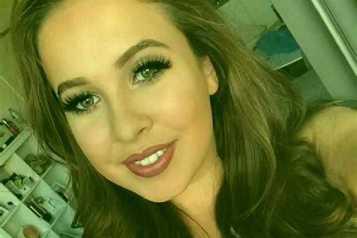Nora, 31, a dark blonde dark-eyed mediterranean companion based in Magallanes. Offering Travel Companion, A-Level, Massage, Roleplay, Overnight. Available fo...
