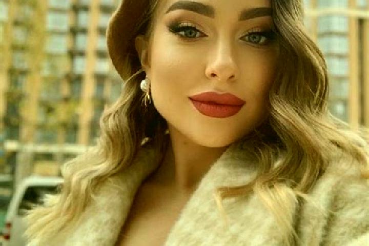 Nora, 31 — Escort in Boyarka, Ukraine