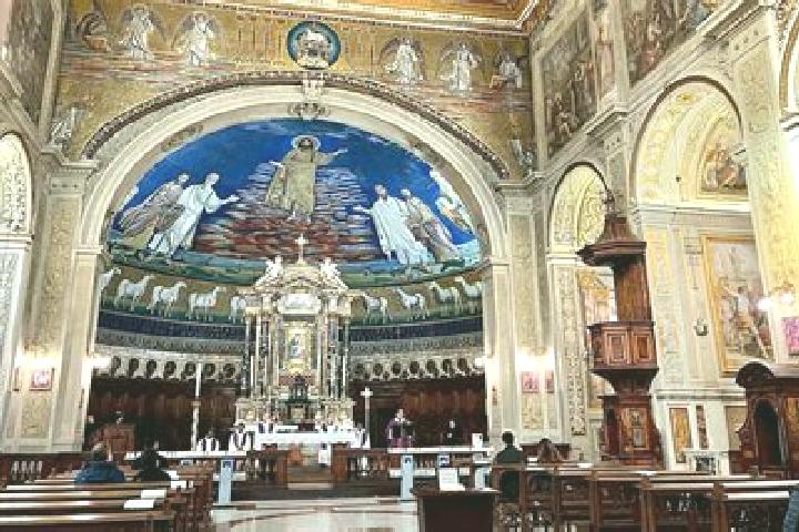 Nora, 31 — Escort in Chiesa di Macra, Italy