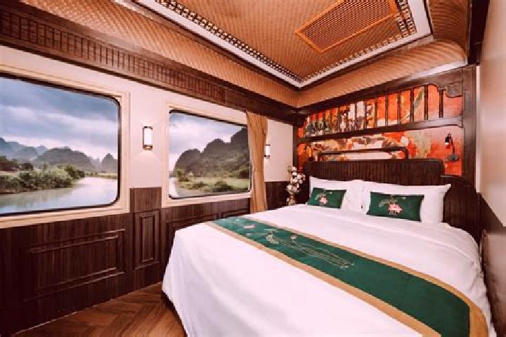 Nora, 31 — Escort in Huayun, China
